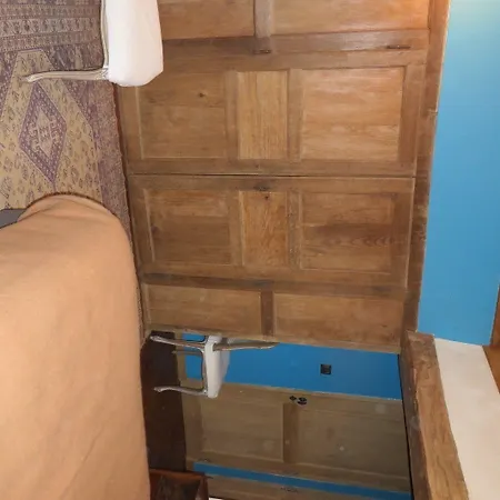 Alojamento de Acomodação e Pequeno-almoço Chateau De La Semondiere 4*