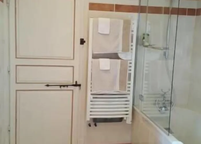 Panzió Chateau De La Semondiere Brécey